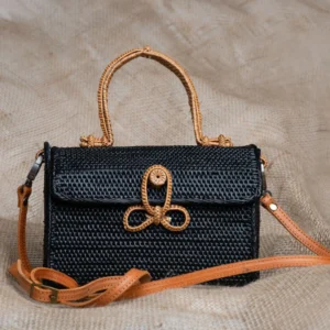 Bolso Bandolera de Ratán Trenzado Negro Elegante